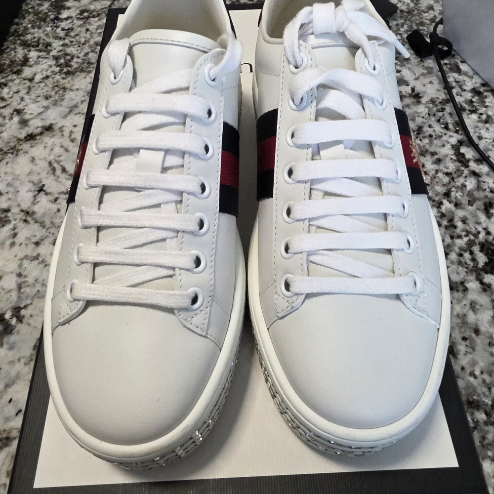 Gucci White Sneakers Size 35